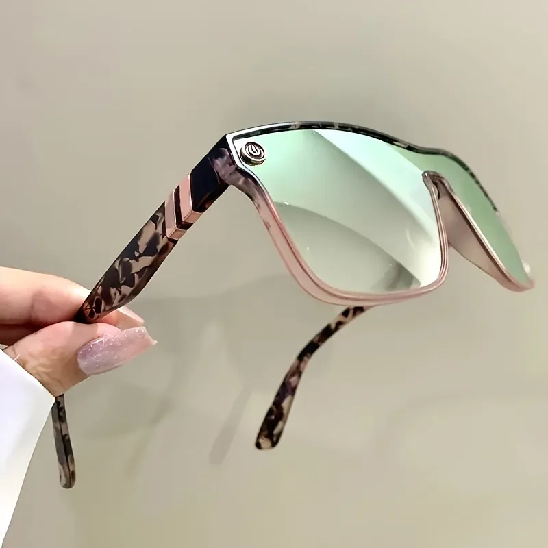A stylish women's fashion glas - Blue Light Glasses recension och pris