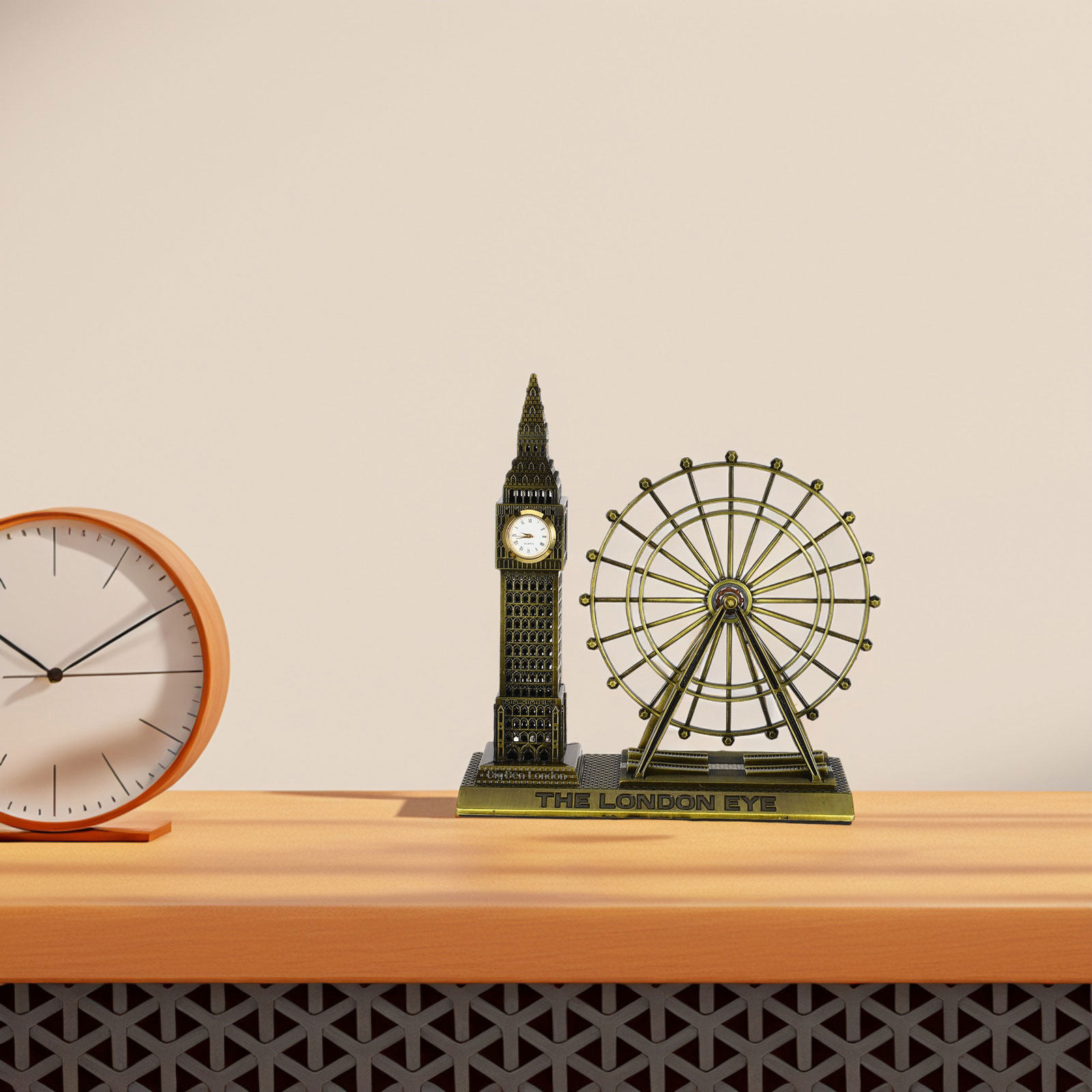 Alloy London and London Eye Mi - Home Office England recension och pris